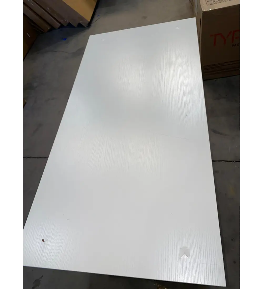 2da Mano.- Escritorio de Trabajo con Altura Regulable Standing desk - Blanco