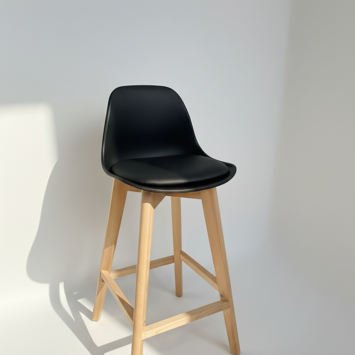 Taburete Tulip 65 cms 9