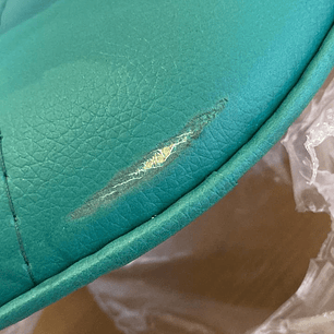 2da Seleccion.- Silla Eames Capitonné Verde