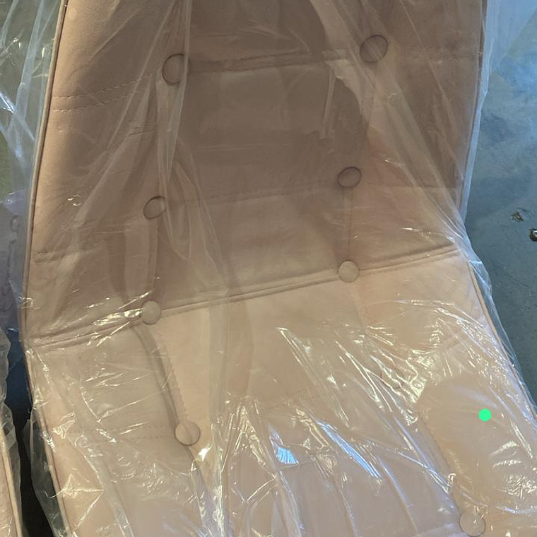 2da Seleccion.- Silla Eames Capitonné Rosa 5