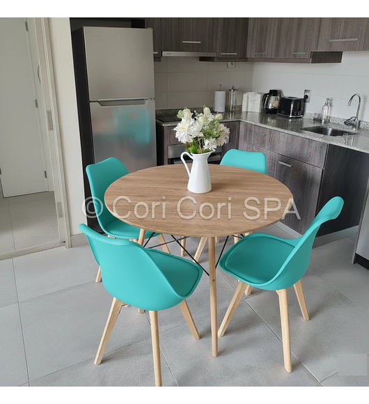 Comedor Mesa Wood 100cm + 4 Sillas Tulip  