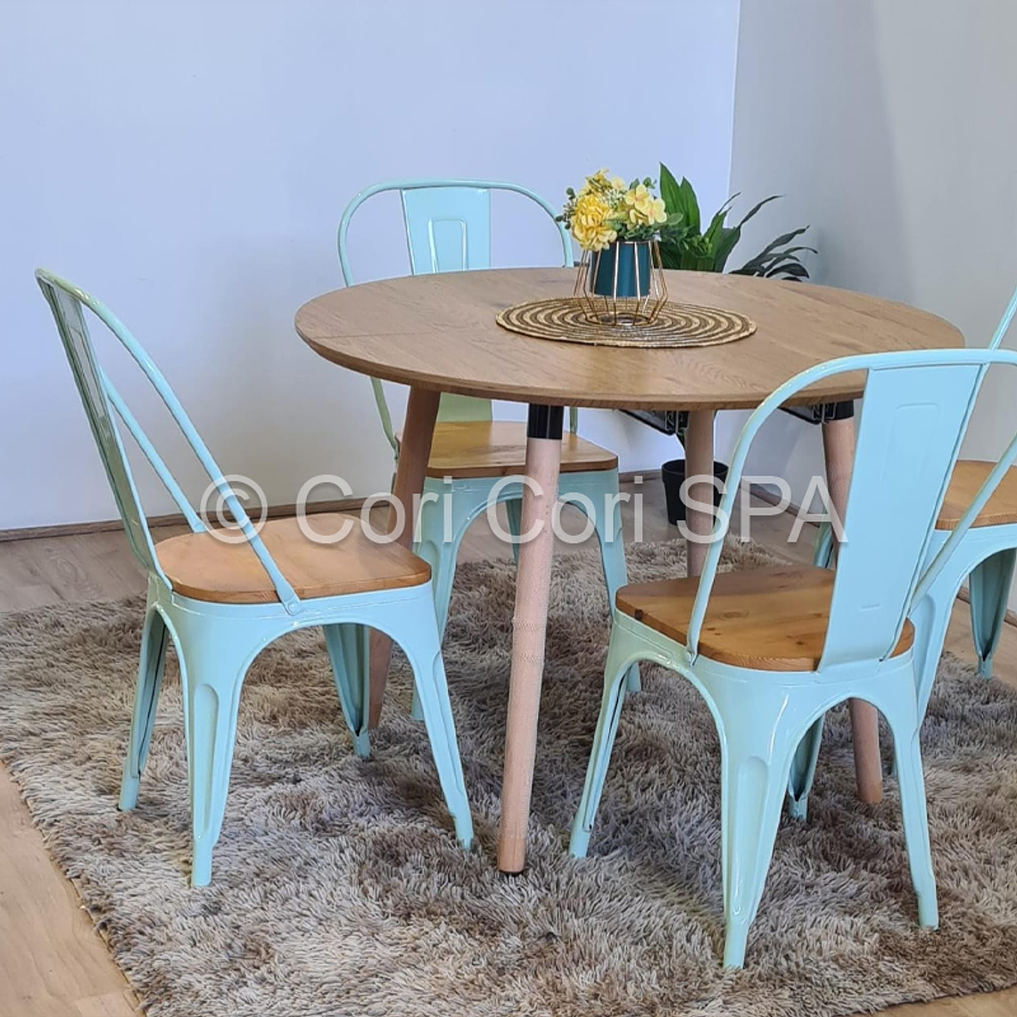 Comedor Mesa Aura Wood 100 cm + Sillas Tolix con Asiento de Madera 3