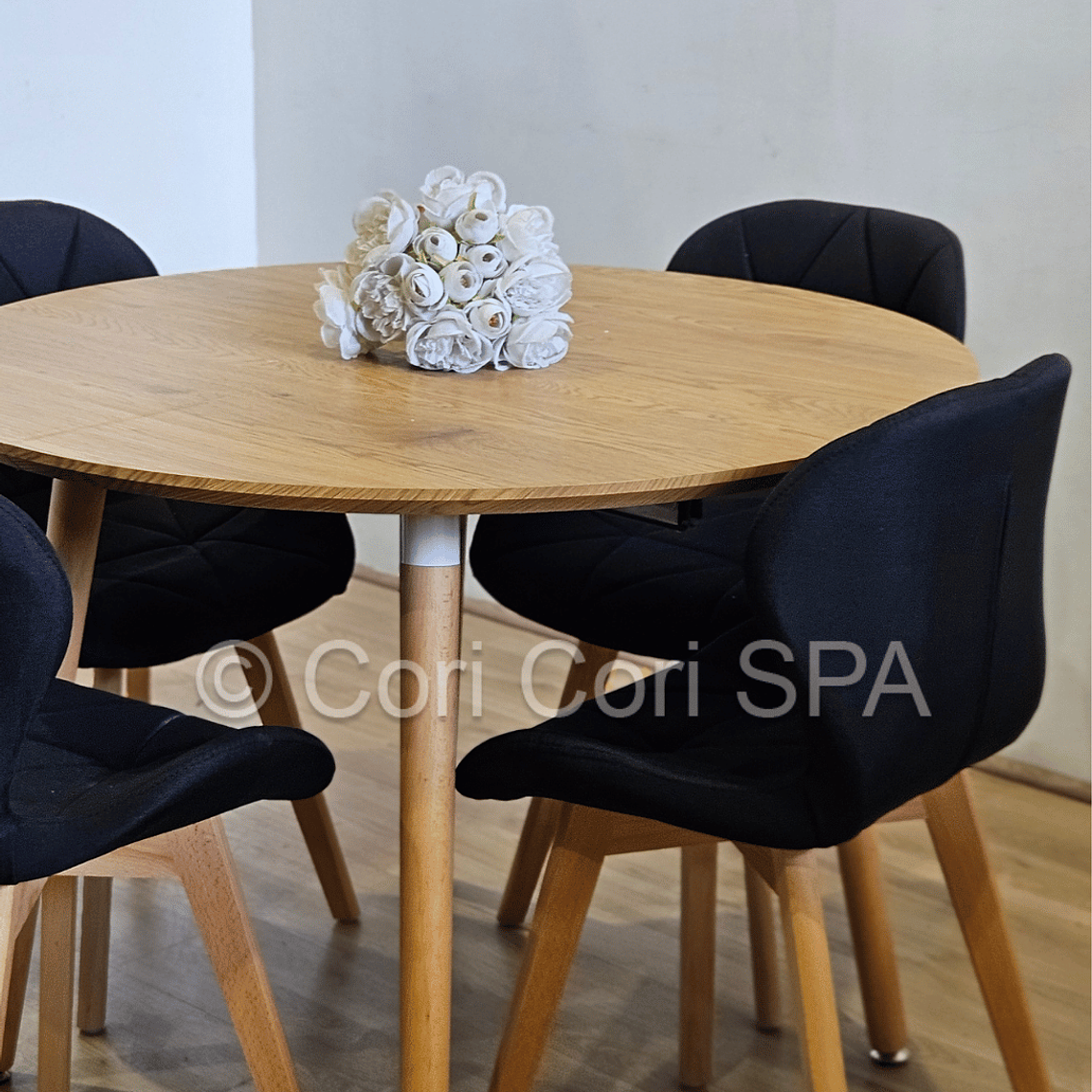 Comedor Mesa Aura 100cms + 4 Sillas Mariposa Lino 29