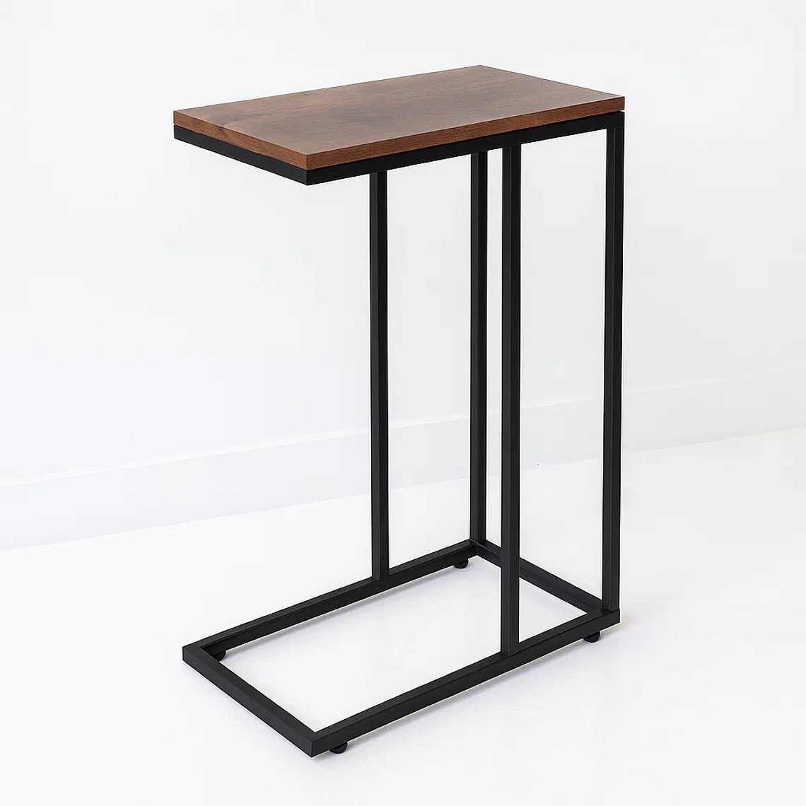 Mesa Lateral Moderna con Marco Metálico 3