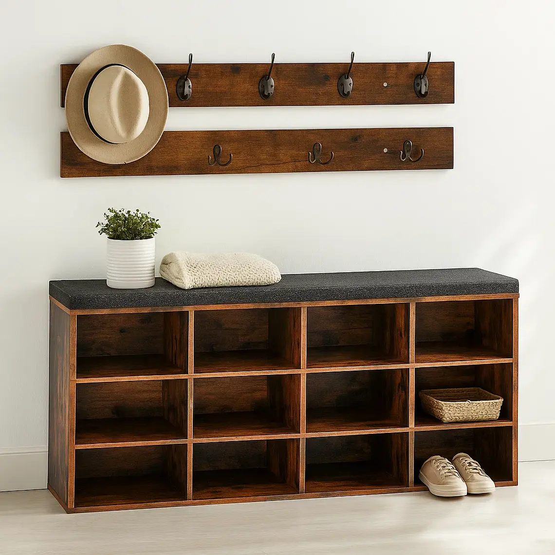 Banco Organizador con Zapatero y Percheros Rústicos 1