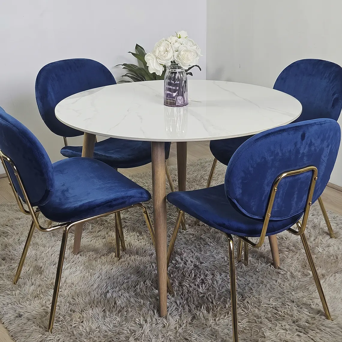 Comedor Mesa Mármol 100cm  + 4 Sillas Karu 8