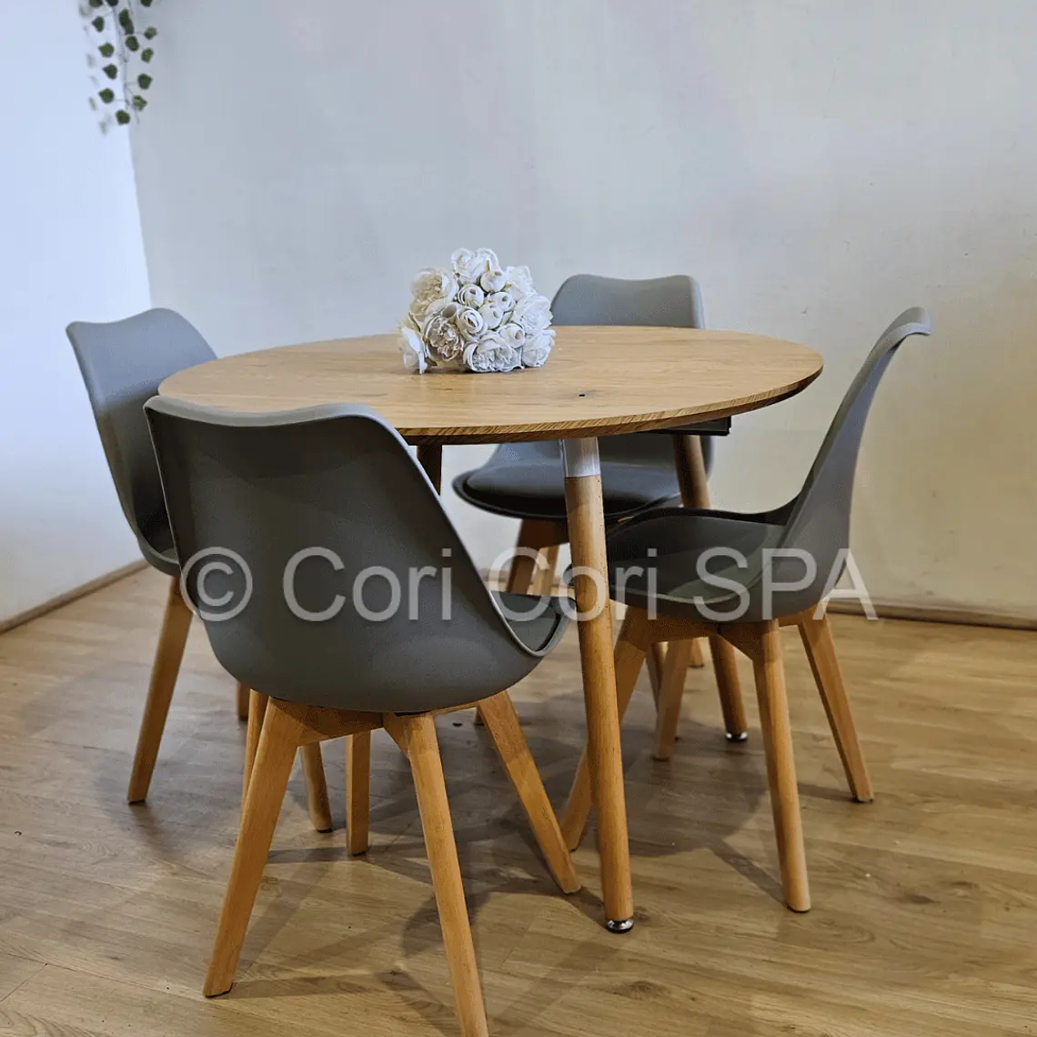 Comedor Mesa Aura Wood 120cms  + 4 Sillas Tulip 7