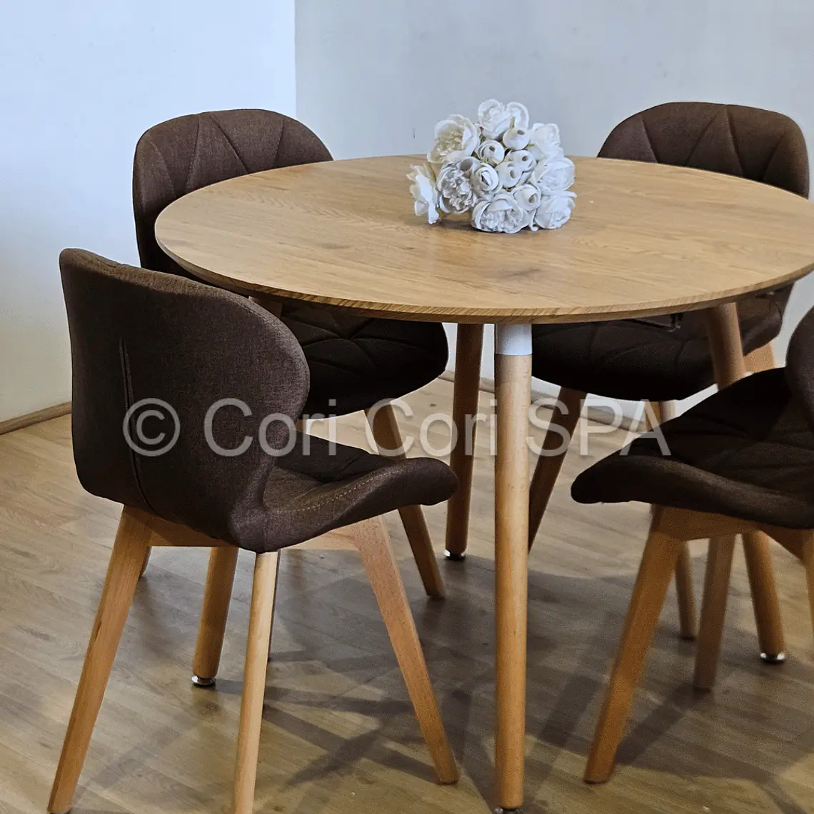 Comedor Mesa Aura 120cms + 4 Sillas Mariposa Lino 20