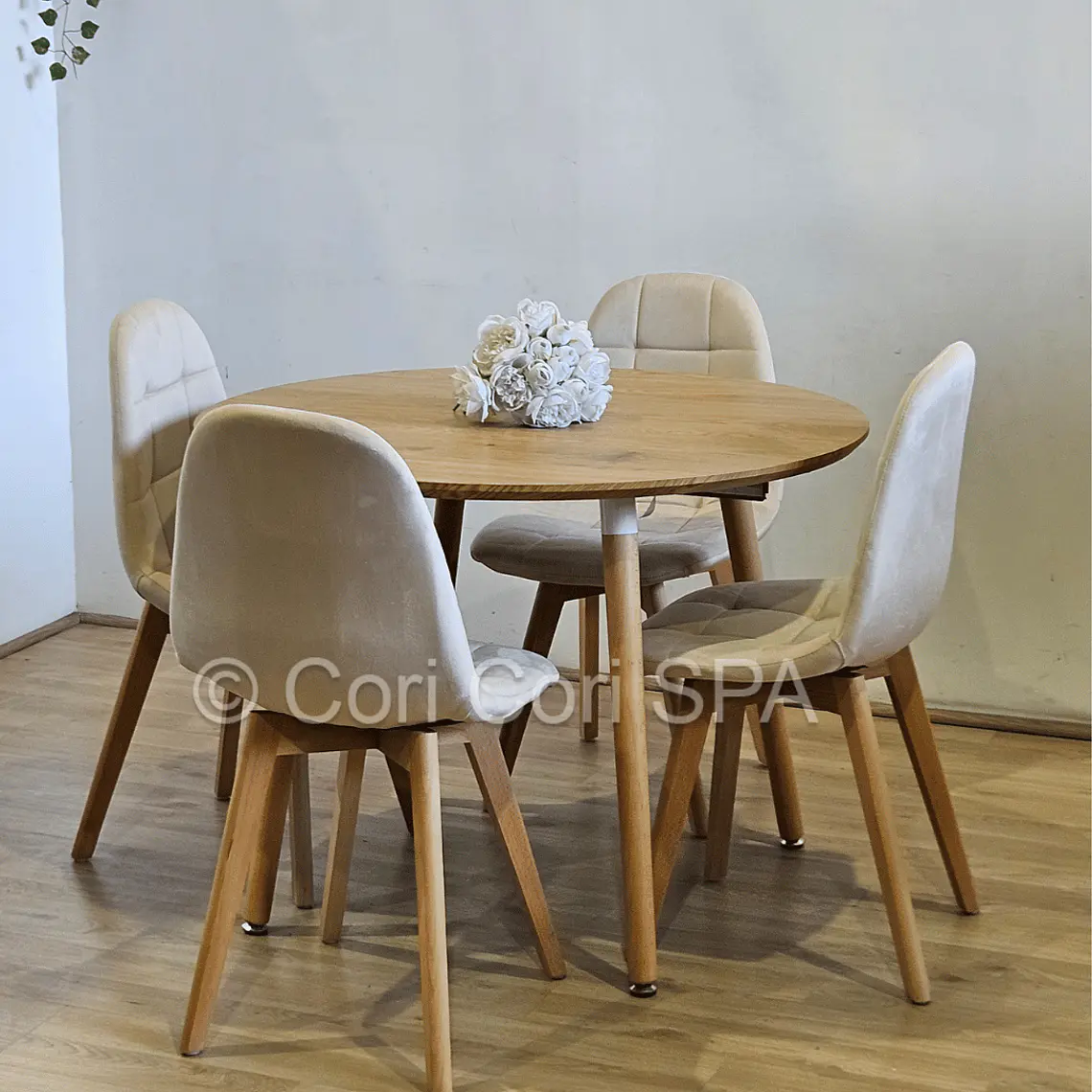 Comedor Mesa Aura Wood 120cms + 4 Sillas Capitonne Velvet 3