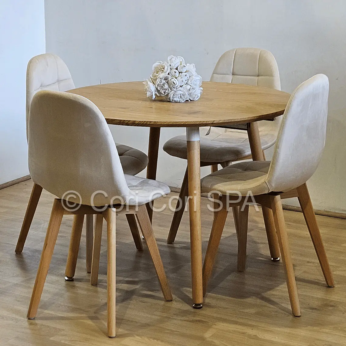 Comedor Mesa Aura Wood 120cms + 4 Sillas Capitonne Velvet 7