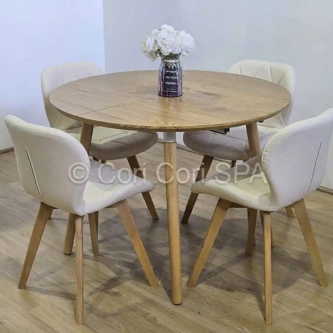 Comedor Mesa Aura Wood 120cms  + 4 Sillas Mariposa Ecocuero Wood 15