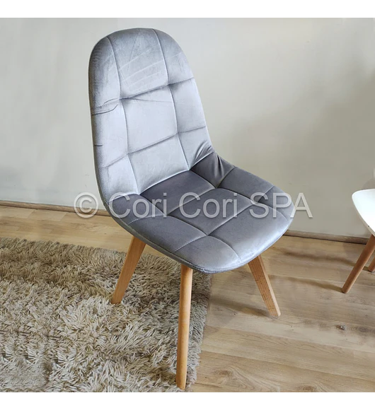 2da Seleccion.- Silla Capitonné  Velvet