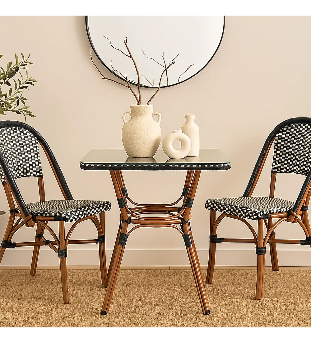 Mesa Bistro Parisino con Metál y Rattan Sintético