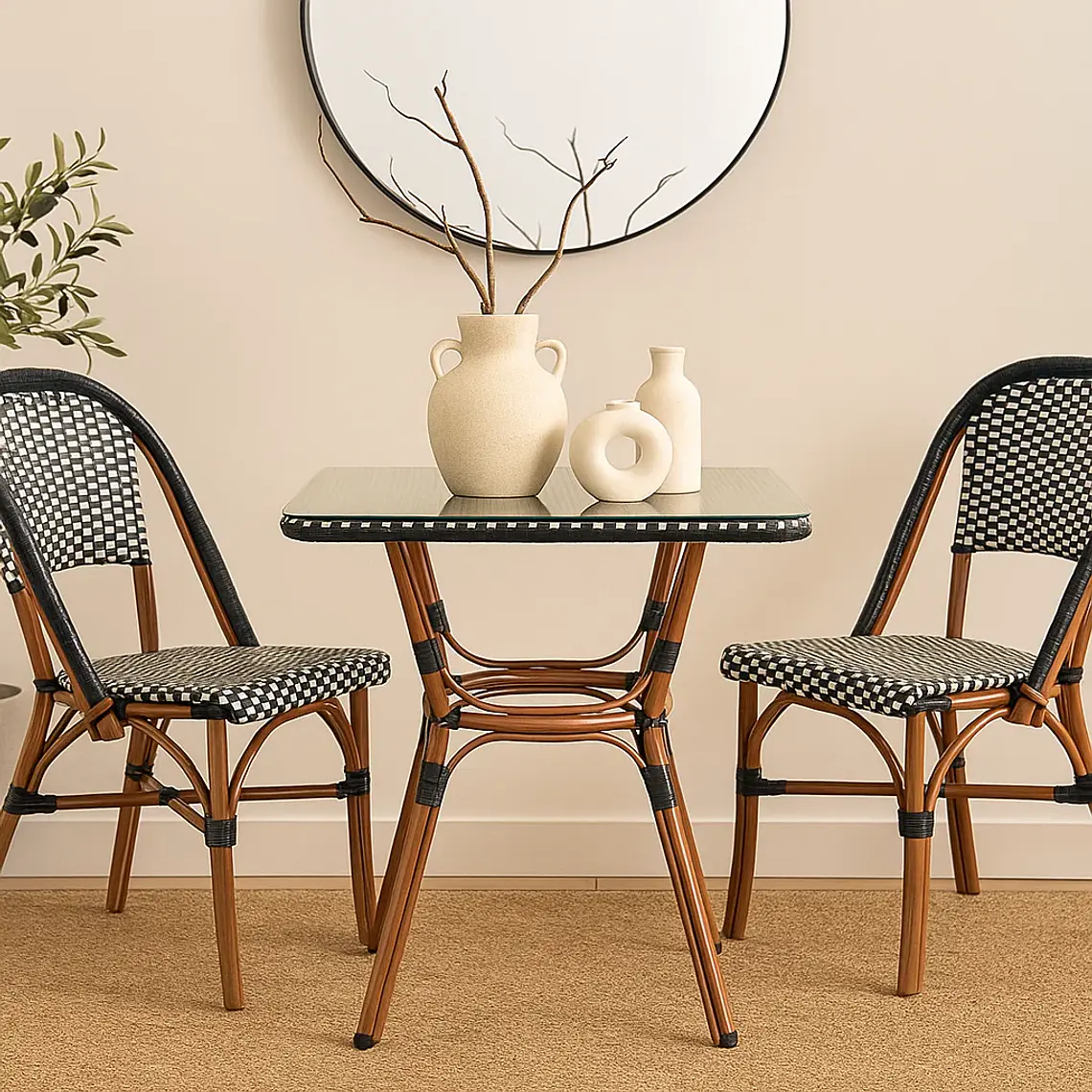 Mesa Bistro Parisino con Metál y Rattan Sintético 3