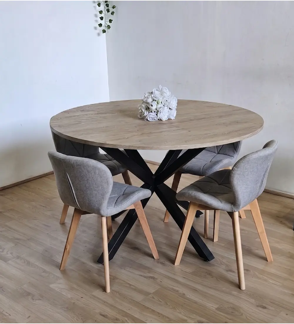Comedor Warwick Rustica 120cm + 4 Sillas Mariposa Velvet