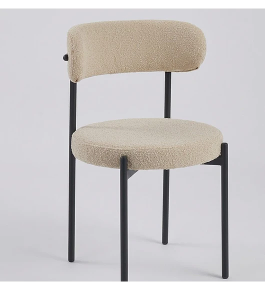 Silla Arpi Elara