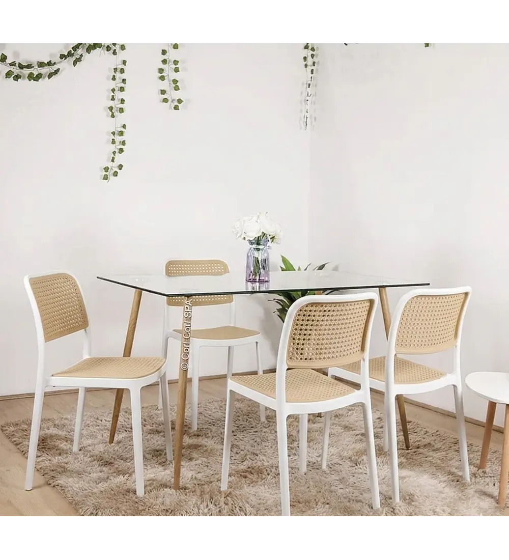 Comedor Mesa Rubi Vidrio 120x80 cm + 4 Sillas Delta
