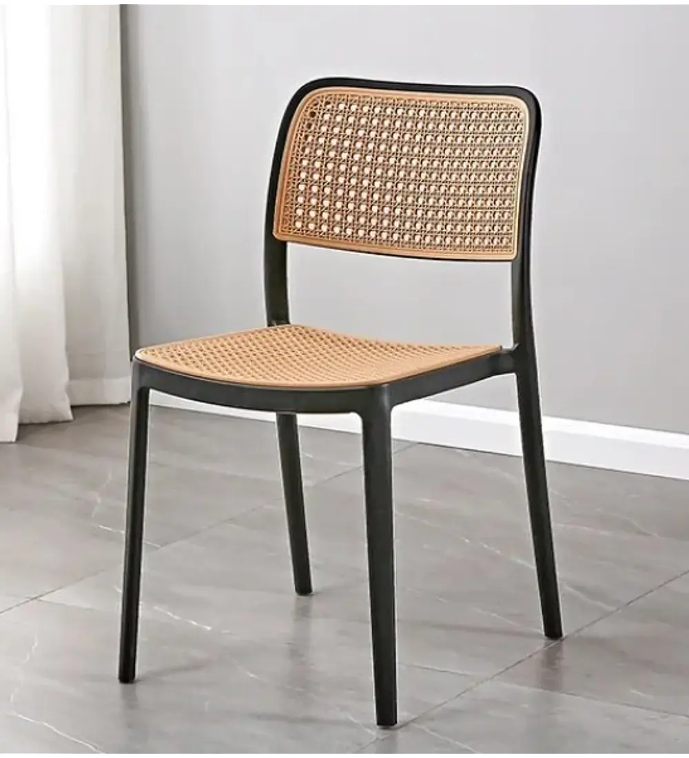 Comedor Mesa Rubi Vidrio 120x80 cm + 4 Sillas Delta