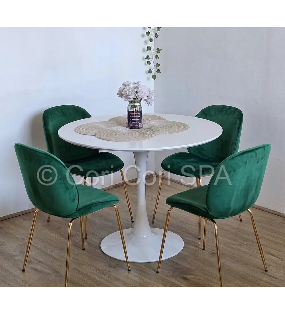 Comedor Mesa Tulip 100cms Blanca + 4 Sillas Beetle