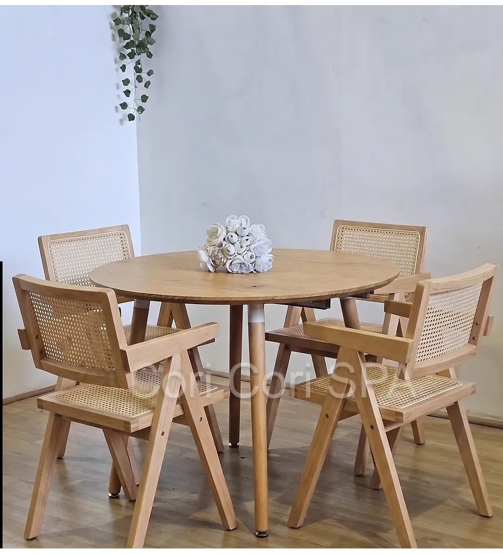 Comedor Mesa Expandible (100 - 180cms) + 4 Sillas Chandigarh
