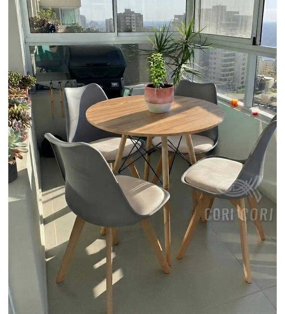 Comedor Mesa Eames Wood 80cms + 4 Sillas Tulip 
