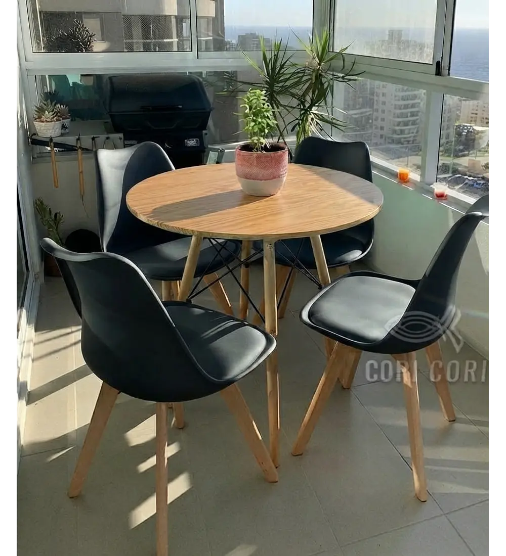 Comedor Mesa Eames Wood 80cms + 4 Sillas Tulip 