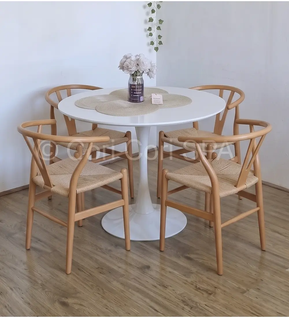 Comedor Tulip Blanca 100cms + 4 Silla Wishbone Madera