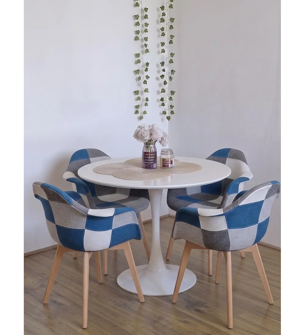 Comedor Mesa Tulip 100cms +  4 Butacas Patchwork Wood
