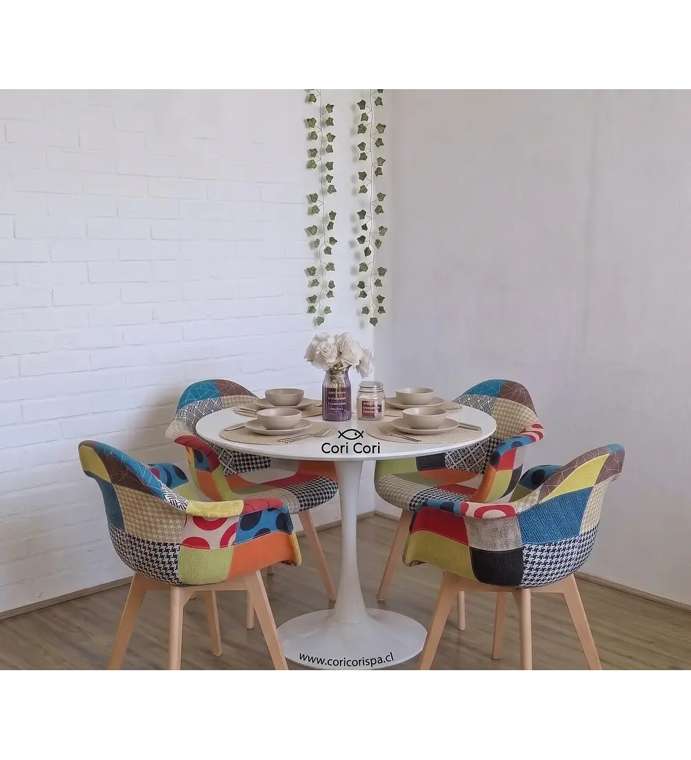 Comedor Mesa Tulip 100cms +  4 Butacas Patchwork Wood