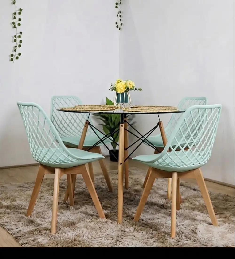 Comedor Eames Vidrio 100 cms + 4 Sillas Tulip Mesh