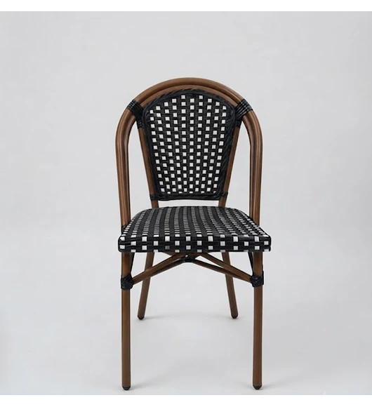 Silla  Parisina Square