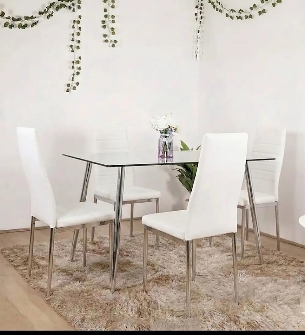 Silla Dining