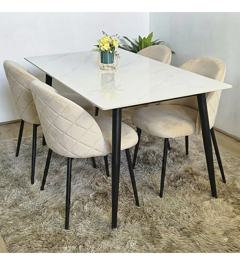 Comedor Mármol Black + 4 Sillas Bread Velvet Black