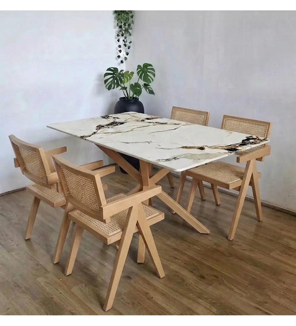 Comedor Madrid Stone + 4 Sillas Chandigarh Madera 