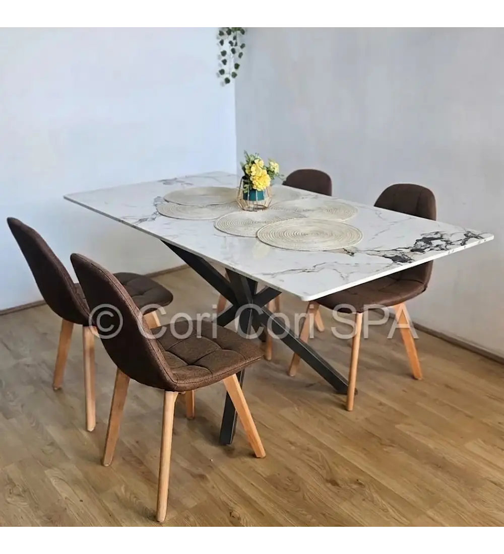 Comedor Madrid Stone Wood 140x80cms + 4 Sillas Capitonne Lino