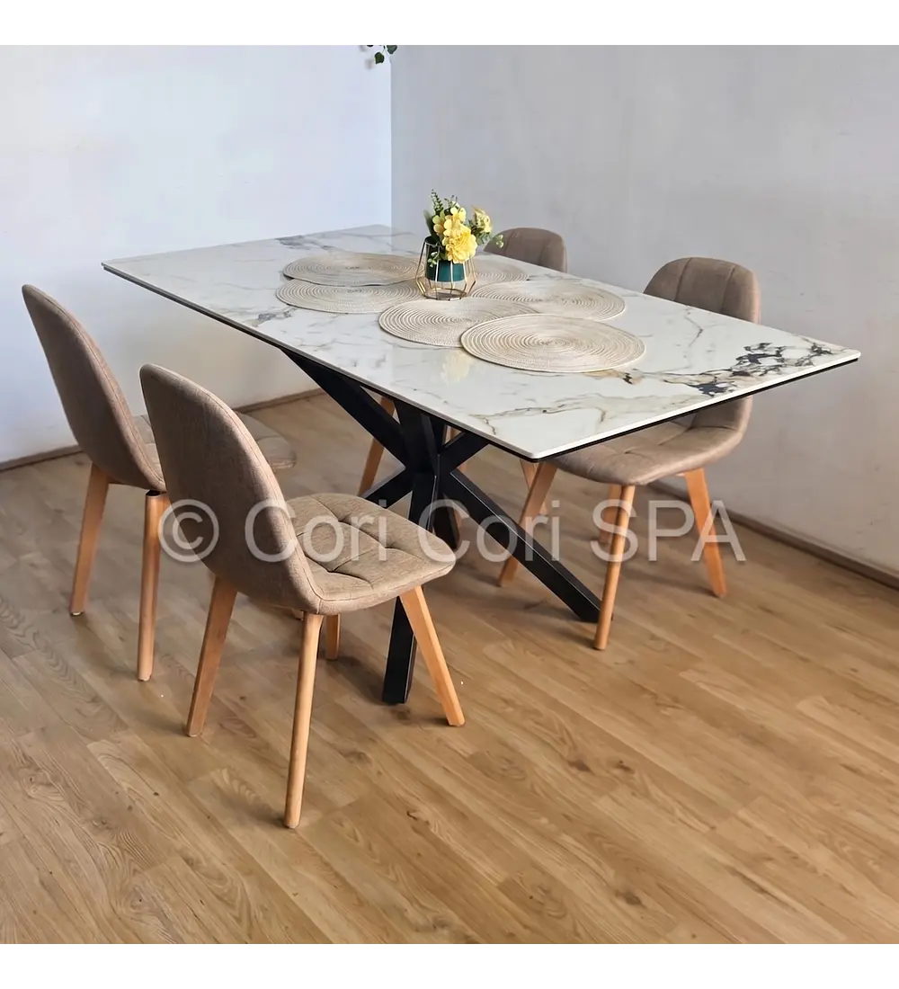Comedor Madrid Stone Wood 140x80cms + 4 Sillas Capitonne Lino
