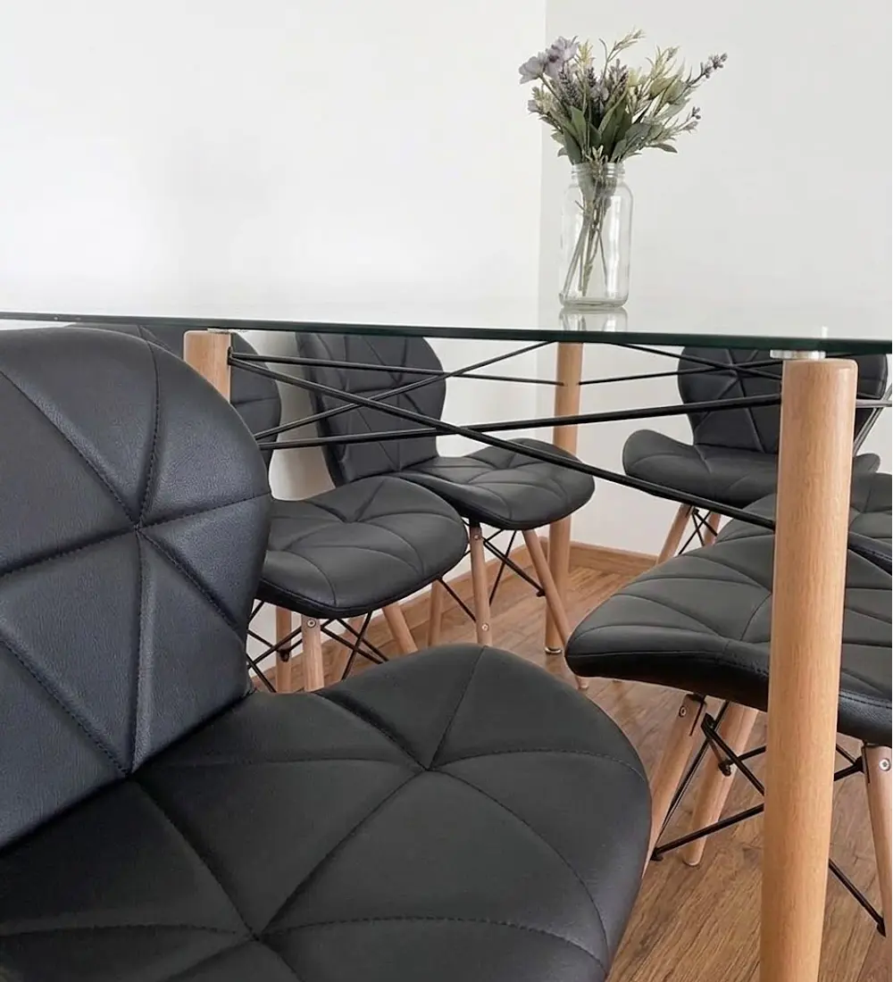 Mesa Crox 140 x 80cms + 6 Sillas Eames Mariposa Ecocuero