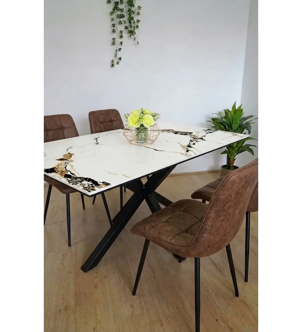 Comedor Madrid Stone Black + 4 Sillas Capitonne Top Vintage Black
