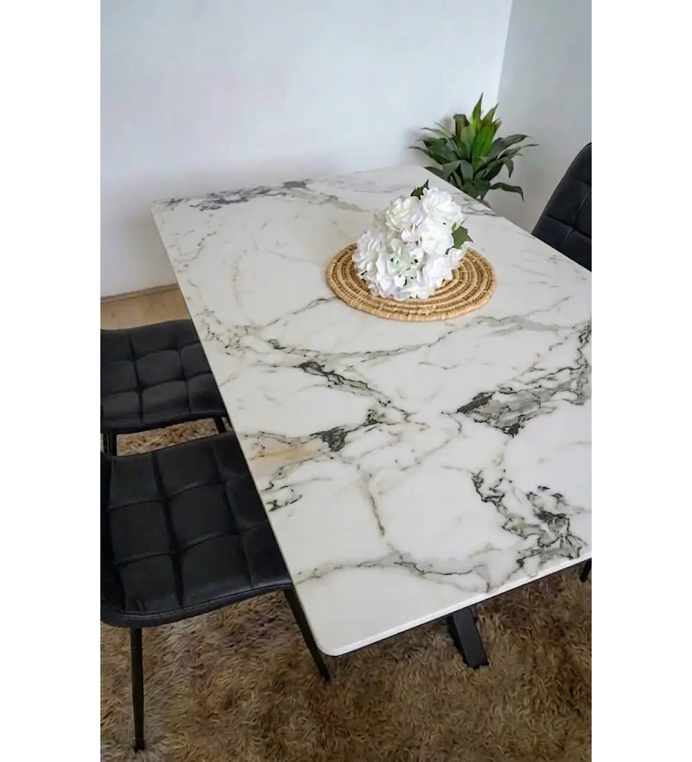 Comedor Madrid Stone Black + 4 Sillas Capitonne Top Vintage Black