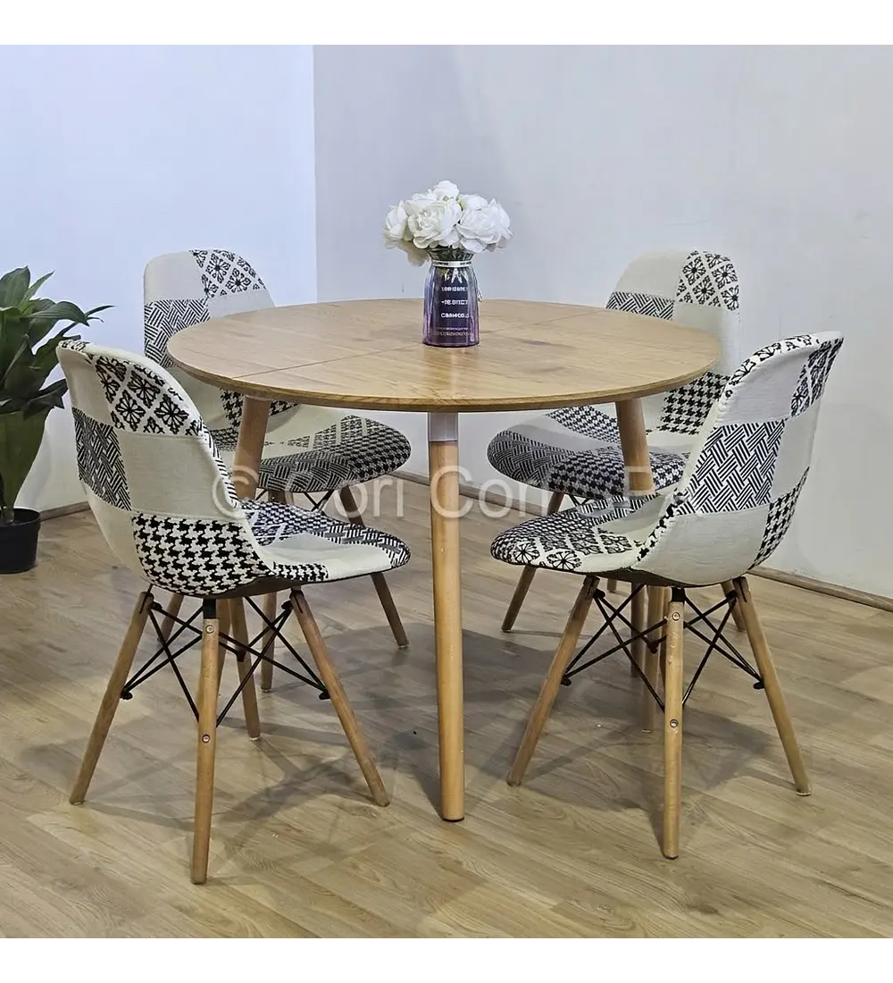 Comedor Mesa Expandible (100 - 180cms) + 4 Sillas Patchwork 