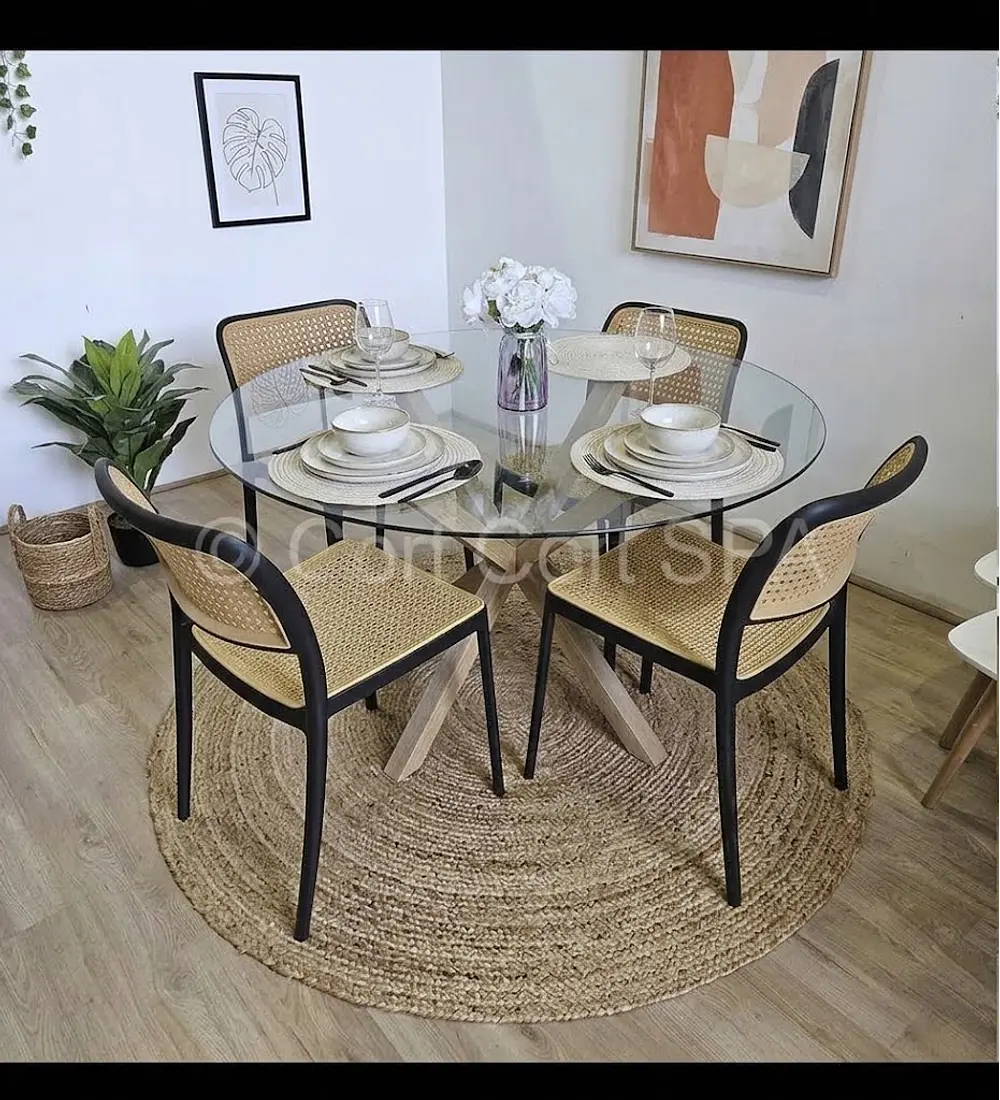 Comedor Mesa Warwick 120cm + 4 Sillas Delta 