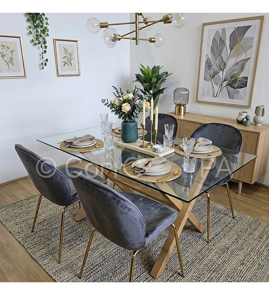Comedor Medlock 140 x90cm + 4 Sillas Beetle