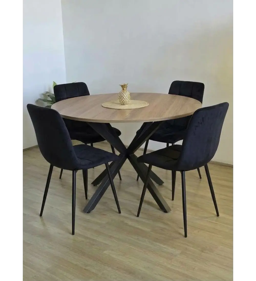 Comedor Warwick Wood + 4 Sillas Capitonne Roma