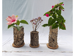 2x small handmade cork vases - 100% natural and sustainable