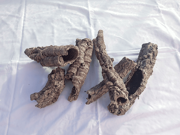 Small cork tubes, 1.6 kg 1