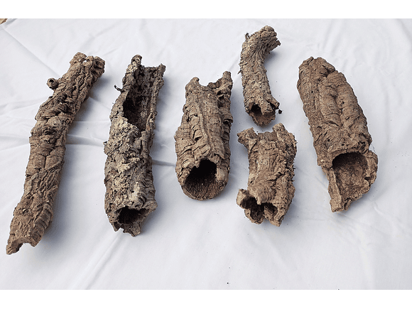 Small cork tubes, 1.6 kg 8