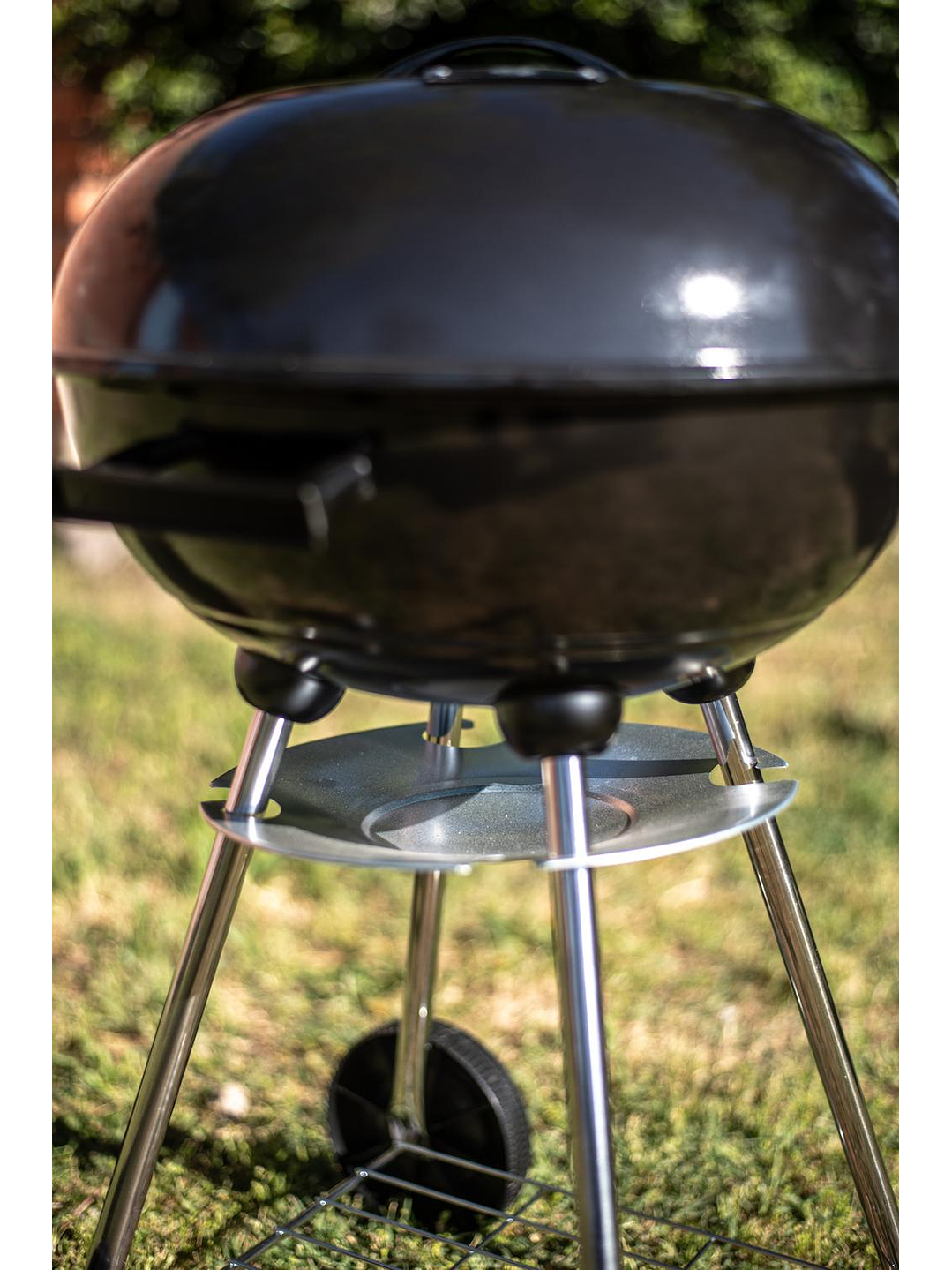 Parrilla A Carbon Encina Con Ruedas 4