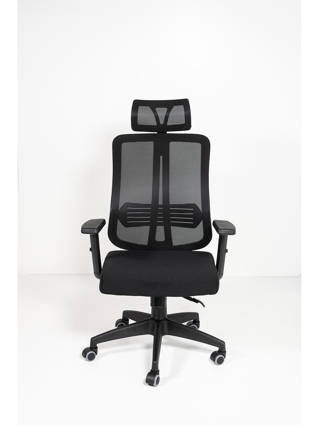 Silla De Oficina Apoyacabeza, Con Brazo Regulable Doha 5