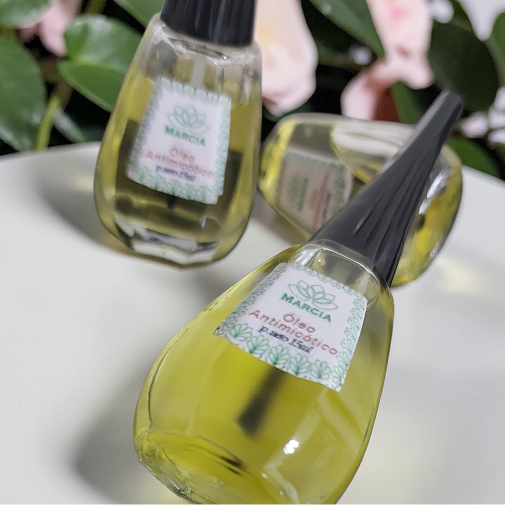 ÓLEO ANTIMICOTICO PARA UÑAS Y CUTÍCULAS 