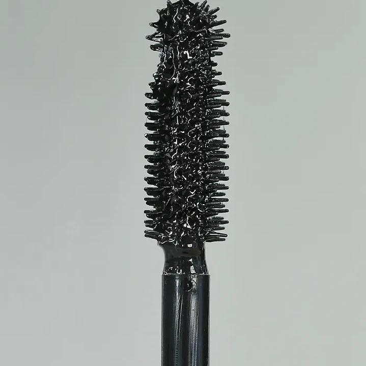 Máscara de pestaña false lash effect dolce bella 2